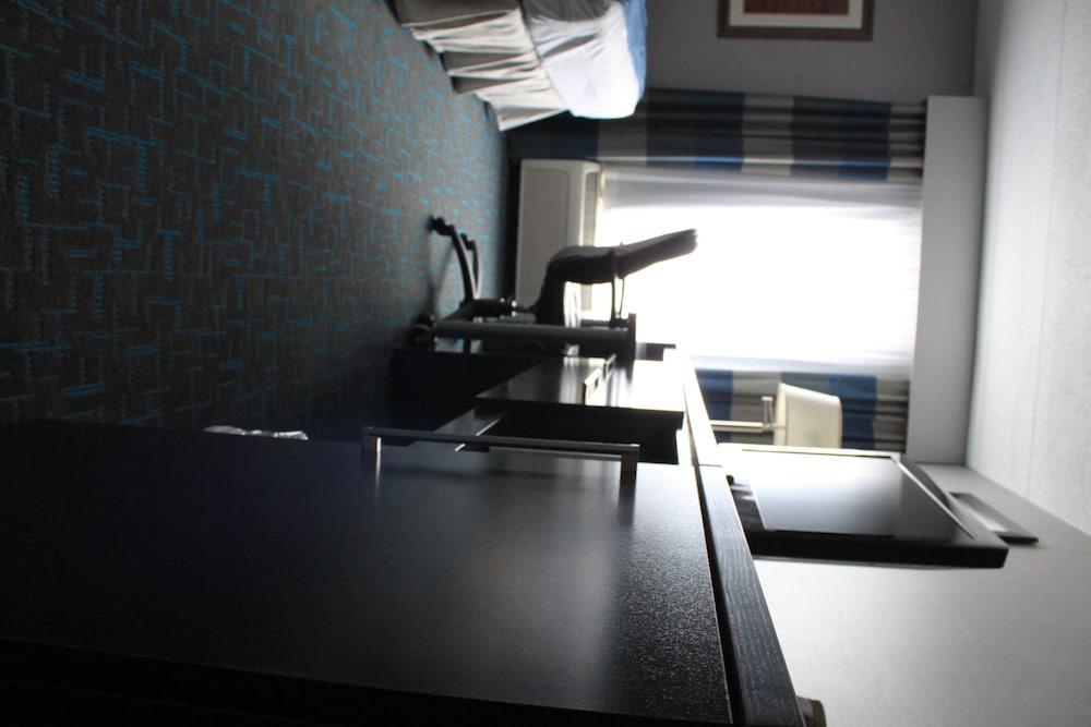 Holiday Inn Express Janesville-I-90 & Us Highway 14 By Ihg Exteriér fotografie